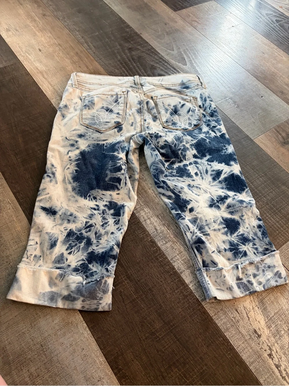 Bongo Y2K Acid Wash Cuffed Capri Jeans Juniors Size 9 Embroidered